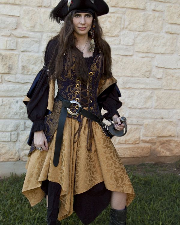 6. Black and Gold Pirate Look